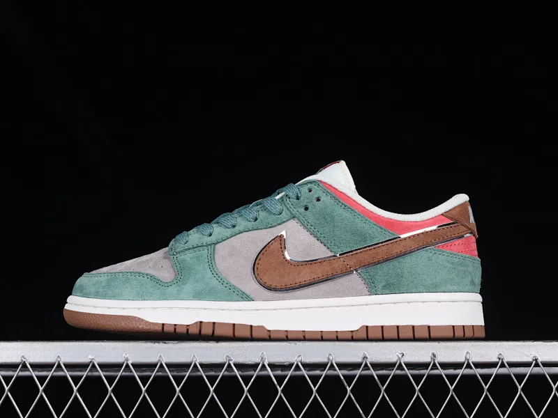 All Categories Nk SB Dunk Series Nk SB Dunk Low Low-top sneakers Otomo Katsuhiro x Nk SB Dunk Low "Steamboy OST" Creative customization collaboration Otomo Katsuhiro co-branded SB low-top sports casual sneakers ST1391-203